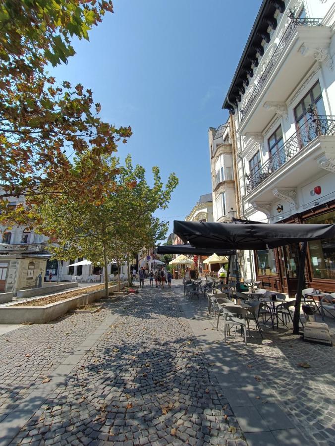 Ferienwohnung Old Town Within Bukarest Exterior foto